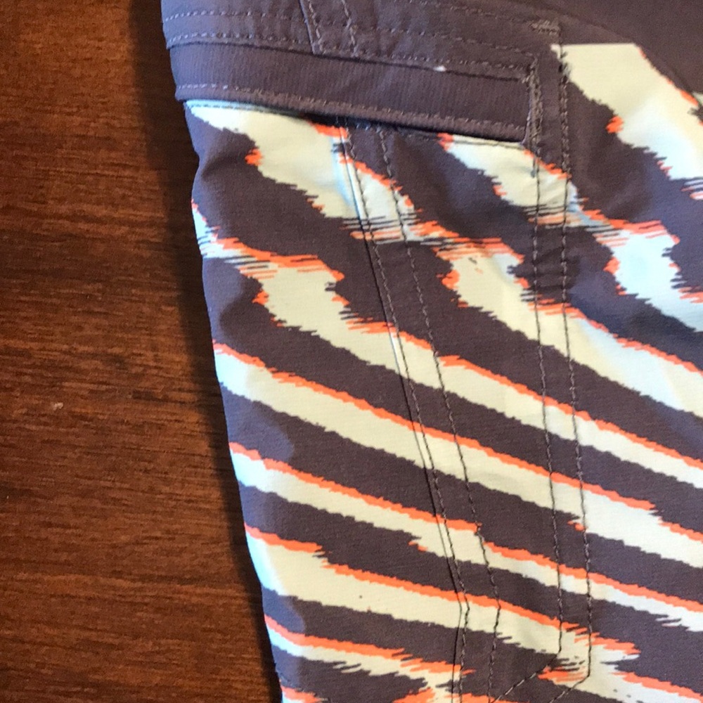 Bundle Of 2 Swim Trunks Volcom & Goodfellow W28 - image 8